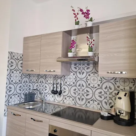 Francy House 12 Apartament *